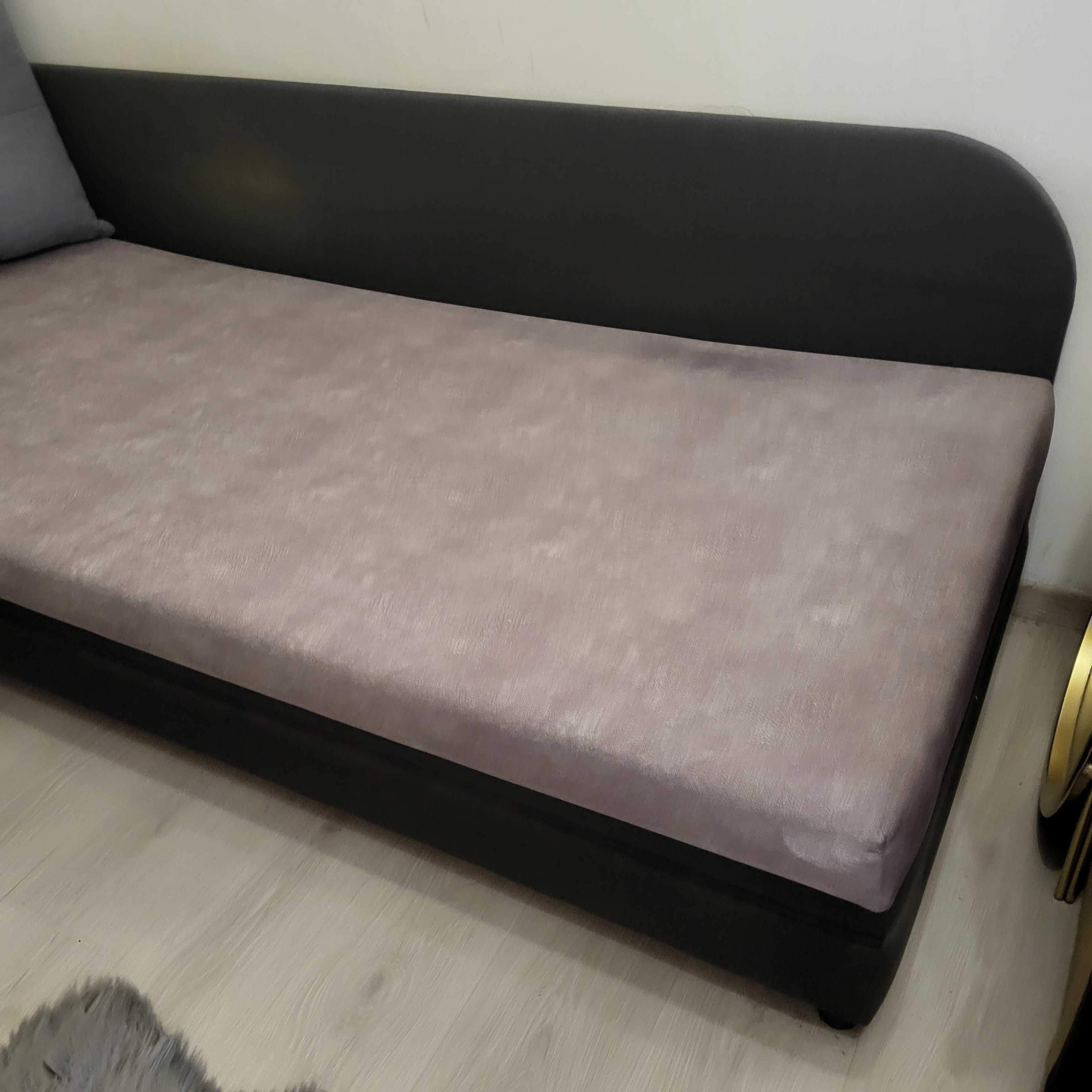 Tapczan jednoosobowy tylko osobiscie bez wysylki
