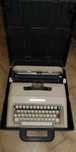 Máquina de escrever Olivetti Lettera 37,