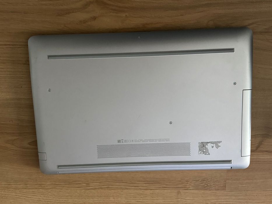 Laptop HP 17 AMD A6 8GB Ram dysk 1T AMD Radeon R4 sprawny