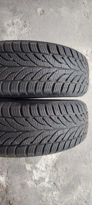 Sprzedam opony paxaro 195/65 R15 zimowe