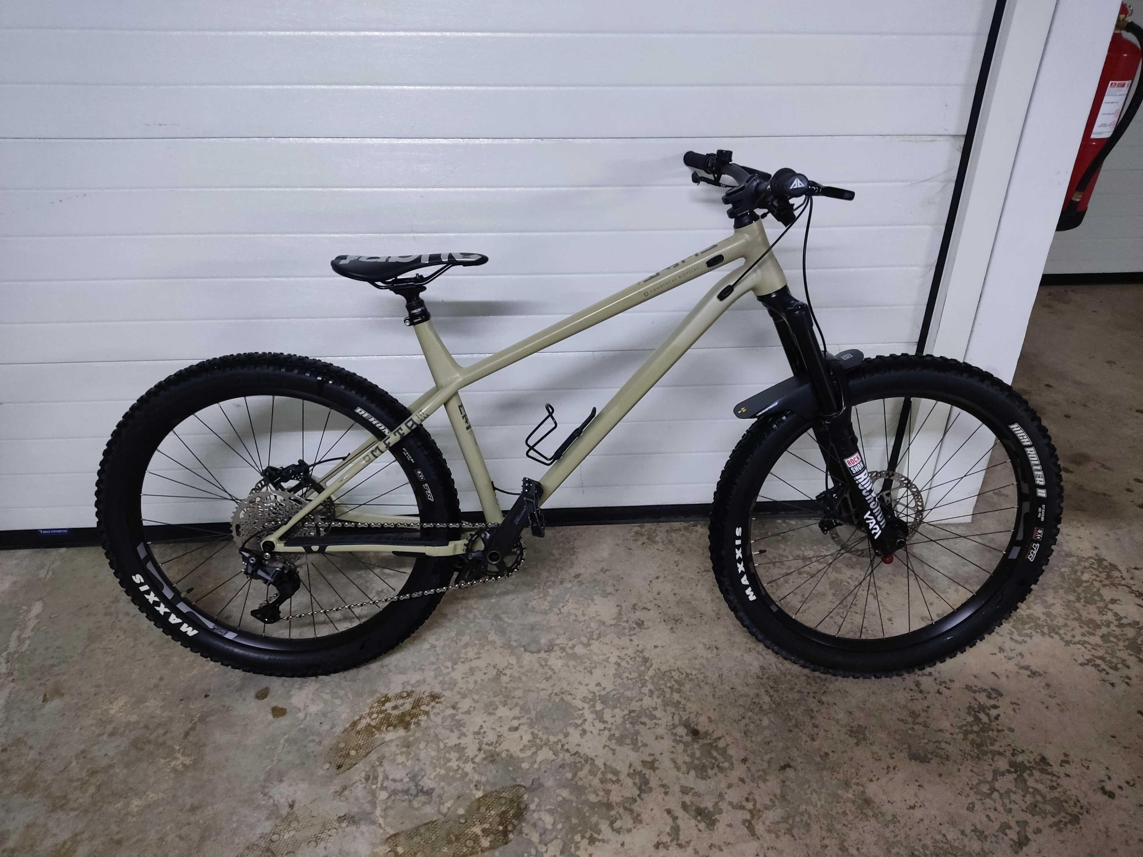 Bicicleta Enduro Commencal meta ht am origin 27.5 hardtail bike 2021