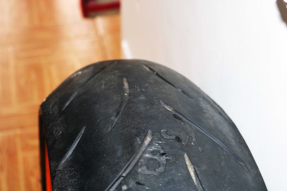 HONDA CBR REPSOL roda traseira