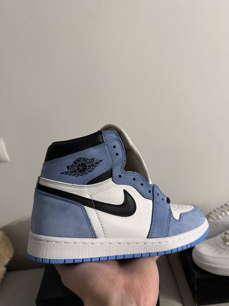 Buty Jordan 1 High University Blue 40