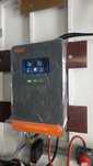 Falownik inwerter hybrydowy offgrid 4.5kW 24V PowMR jak nowy. Szklany