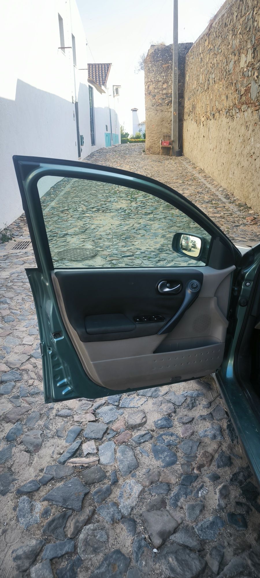 Megane 2003 só pegar e andar