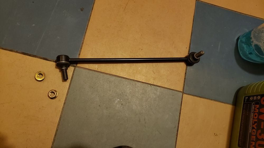 Стійка стабілізатора оригінал 548302T000