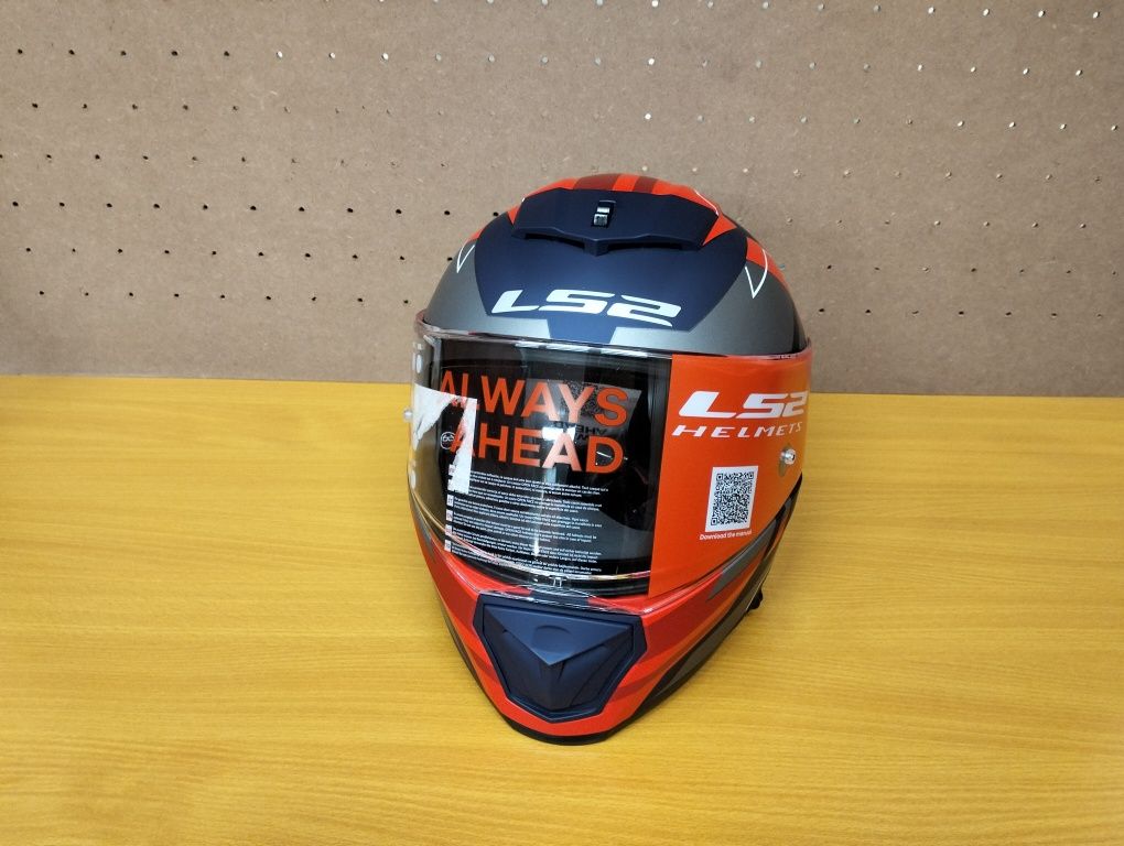 Capacete íntegral LS2