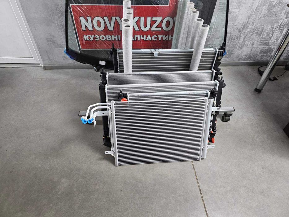 Радиатор воды кондиционера Mitsubishi Pajero Wagon  Паджеро Вагон 4