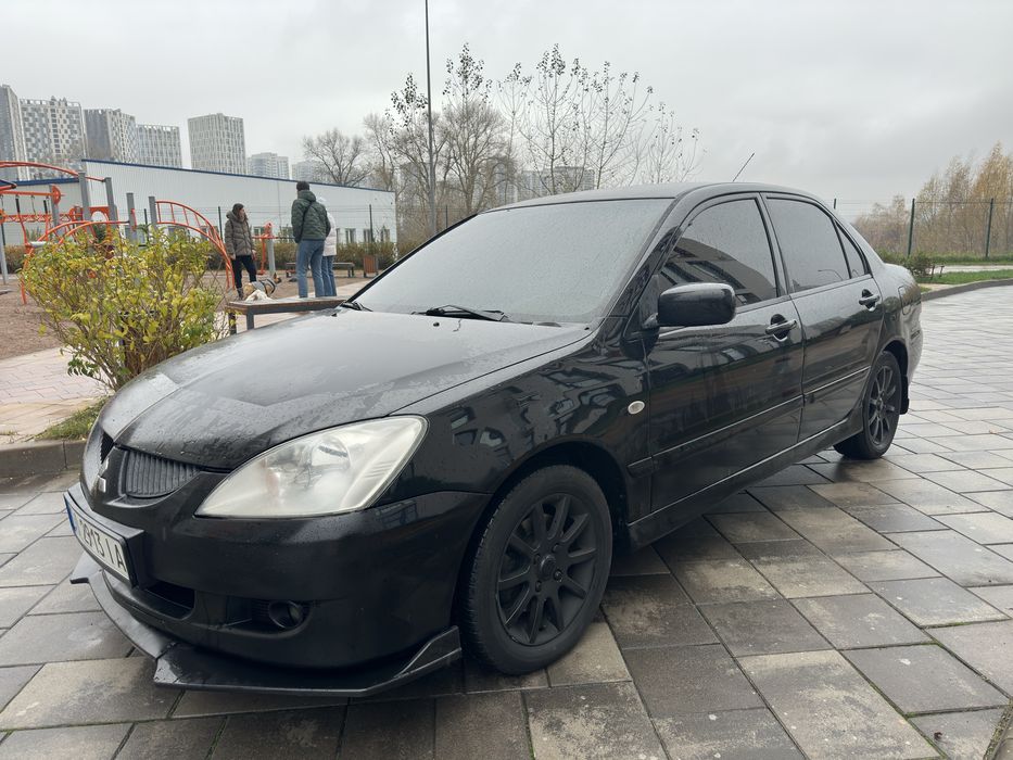 Mitsubishi Lancer 9 2005 року (Лансер 9) в гарному стані