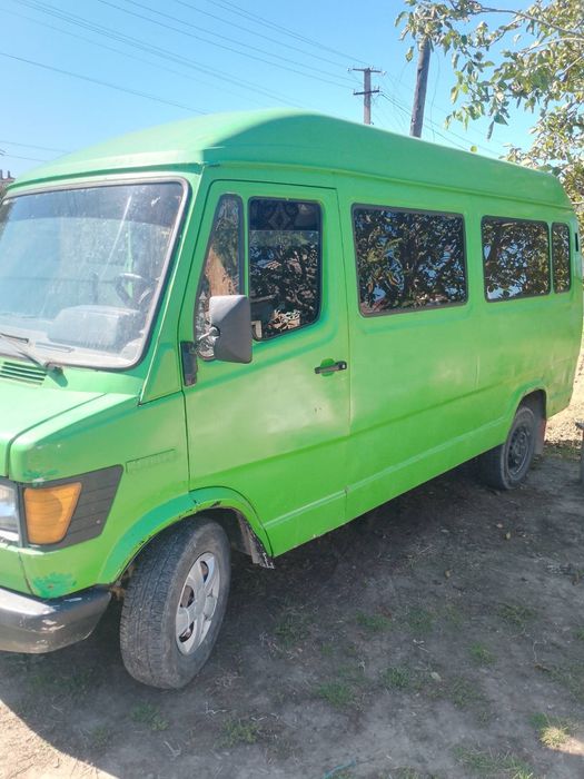 Продам Мерседес 208