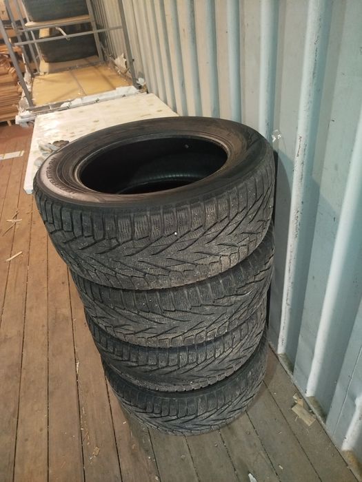 Покрышки бу Hakkapeliitta 275/55 R19