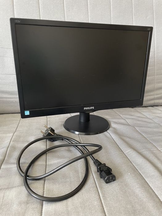 Monitor PHILIPS 19”