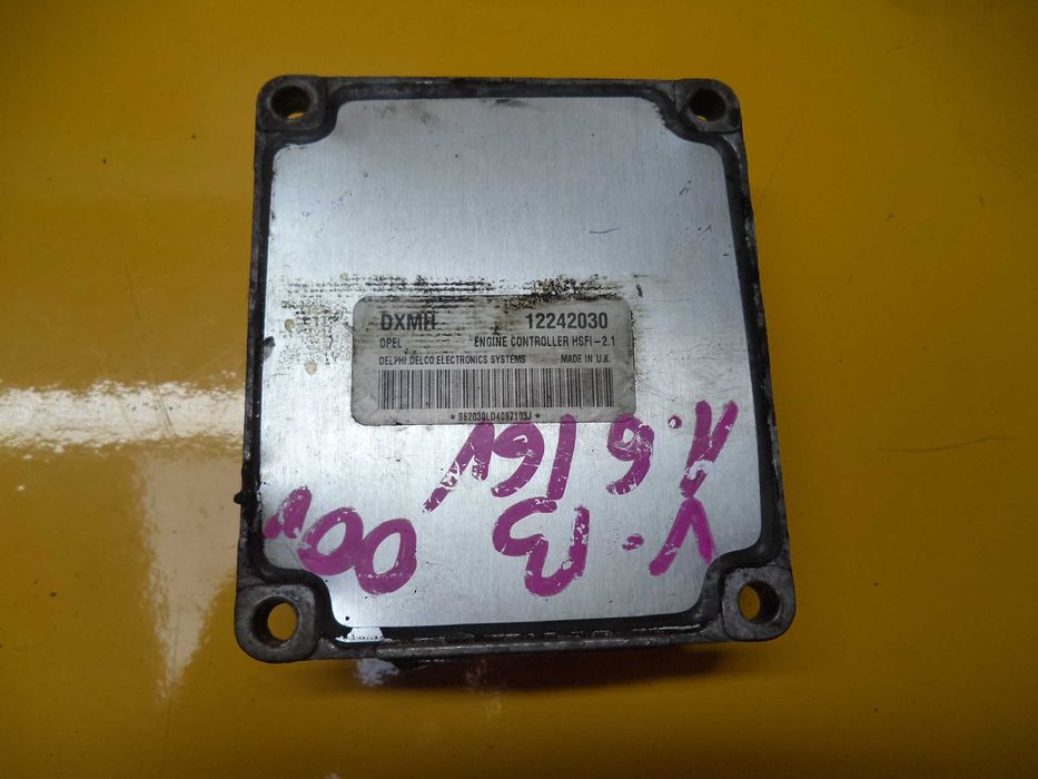 Блок управления двигателем Opel Astra G Opel Vectra B (1,6) (12242030)