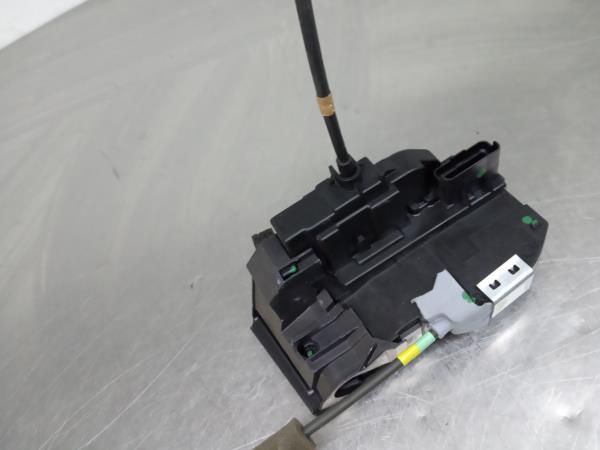 Fechadura / fecho porta trás direito NISSAN Juke (F15)