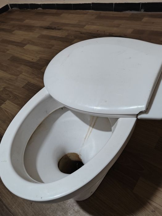 Унітаз colombo Коломбо Антівсплеск