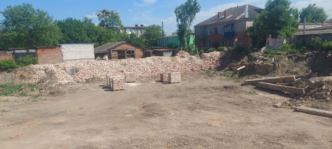 Демонтаж зданий методом розбора