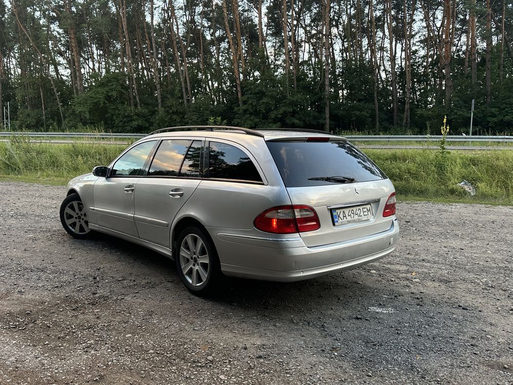 Mercedes-Benz E-Class W211 Universal 3.2 CDI