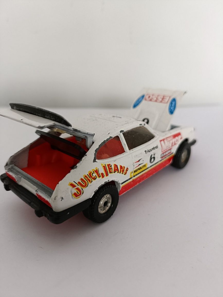 Resorak Corgi Ford Capri