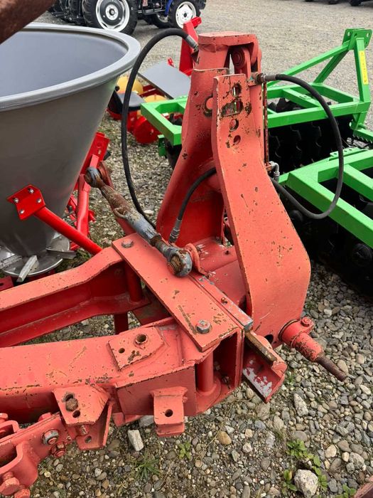 Оборотний плуг квернеленд