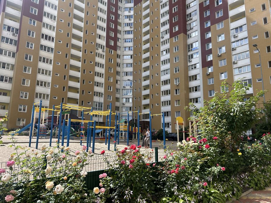 Оренда 3-х кімн квартири в ЖК «Крістер Град»( Виноградар)