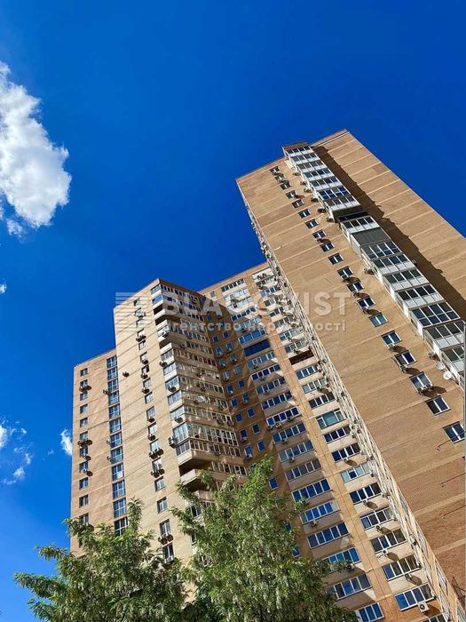 ТОП-пропоциція Продаж 4-х кімн кв-ри вул.Ділова 2-Б, м.Олімпійська