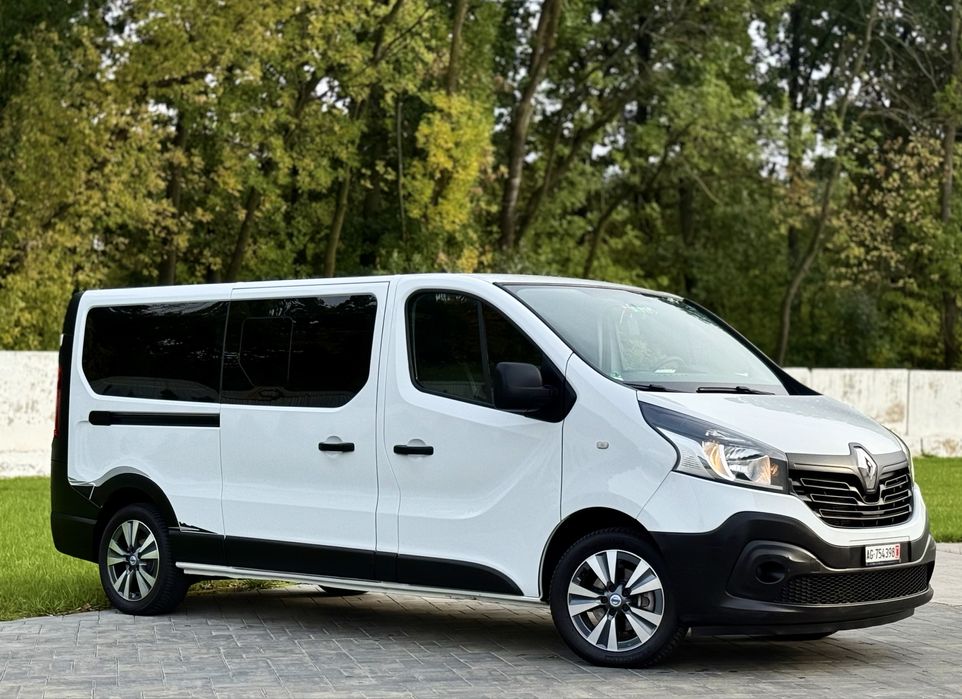 Renault Trafic 9-місць ПАСАЖИР