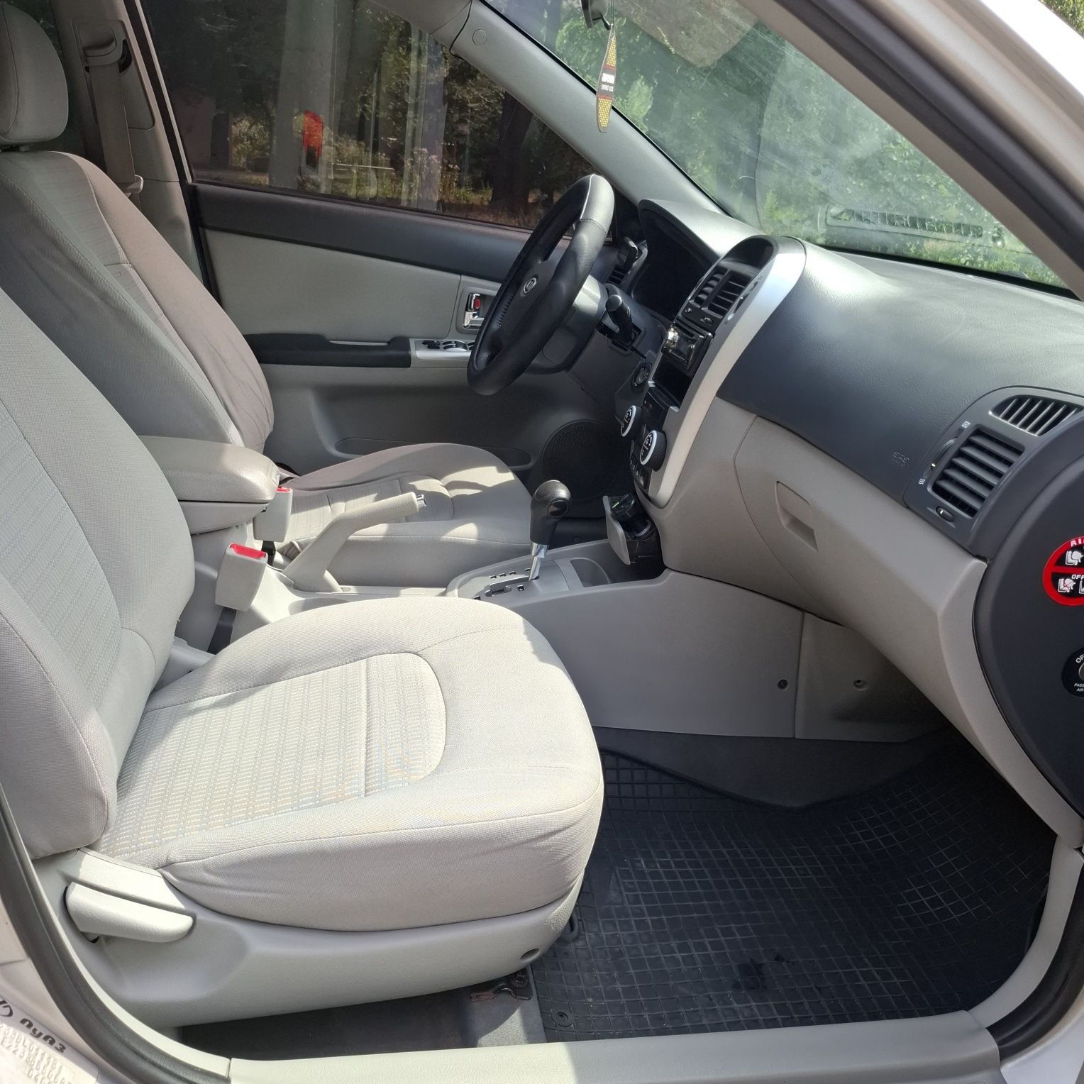Продам Kia Cerato  2007г 2.0 автомат Газ бензин ресталинг максимальная