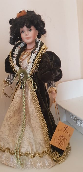 Kolekcjonerska lalka z porcelany