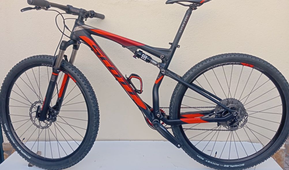 J-bikes usadas ok 29 Scott Spark L suspensão total