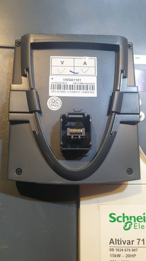 Schneider Altivar71 falownik VW3A1101
