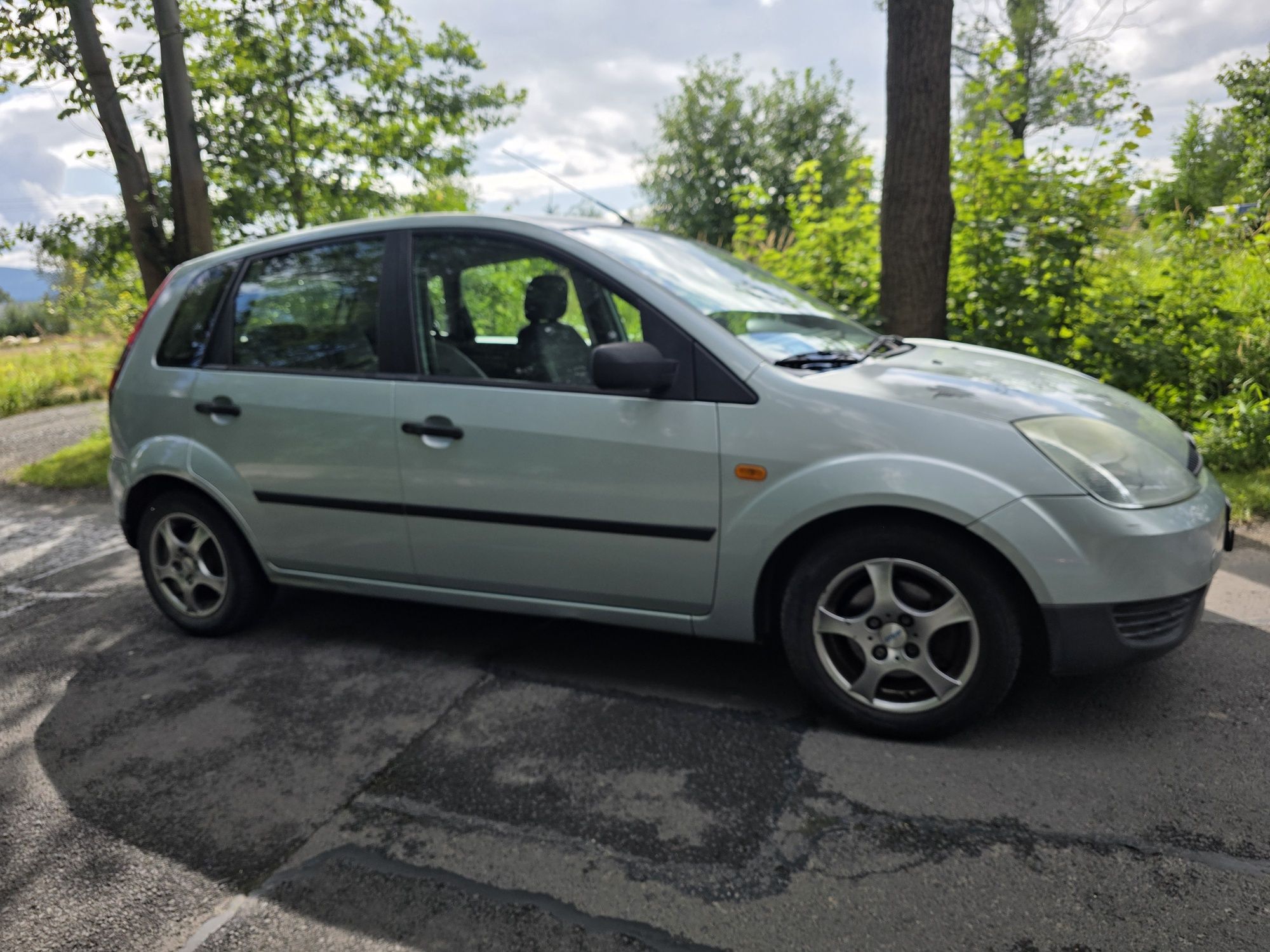 Ford Fiesta 1.2benz. 2003r. Wazne oplaty