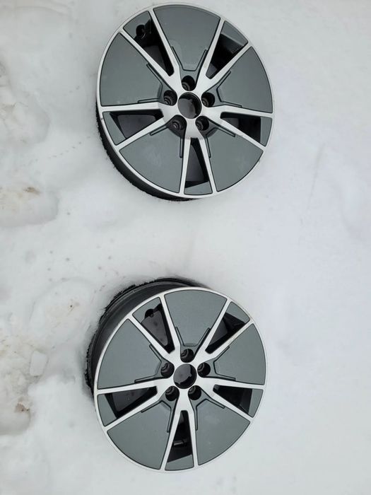 Alufelgi 5x100 et34 16&quot; 8XA601025C