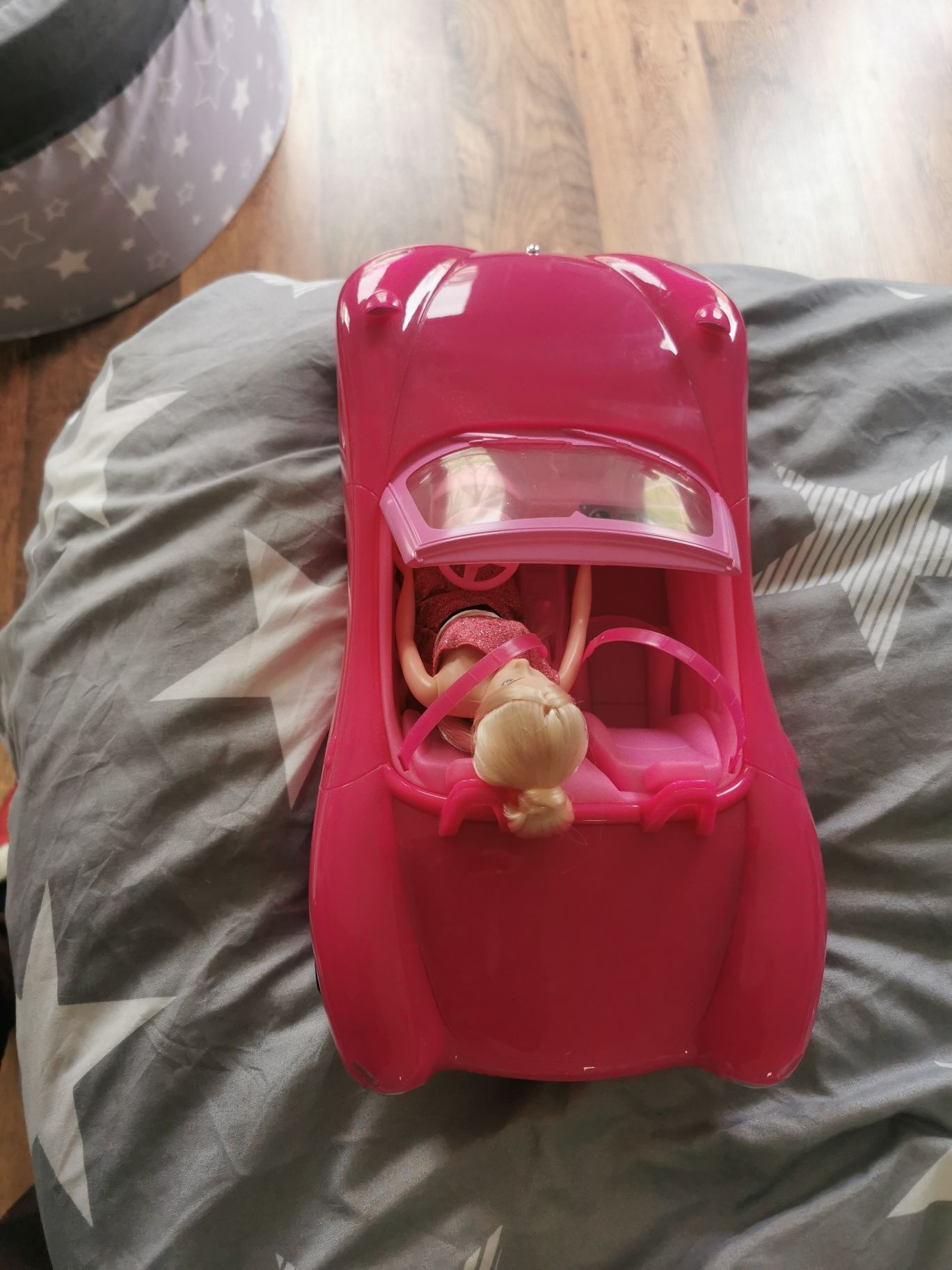 Samochód różowy z lalą BARBIE jak nowy