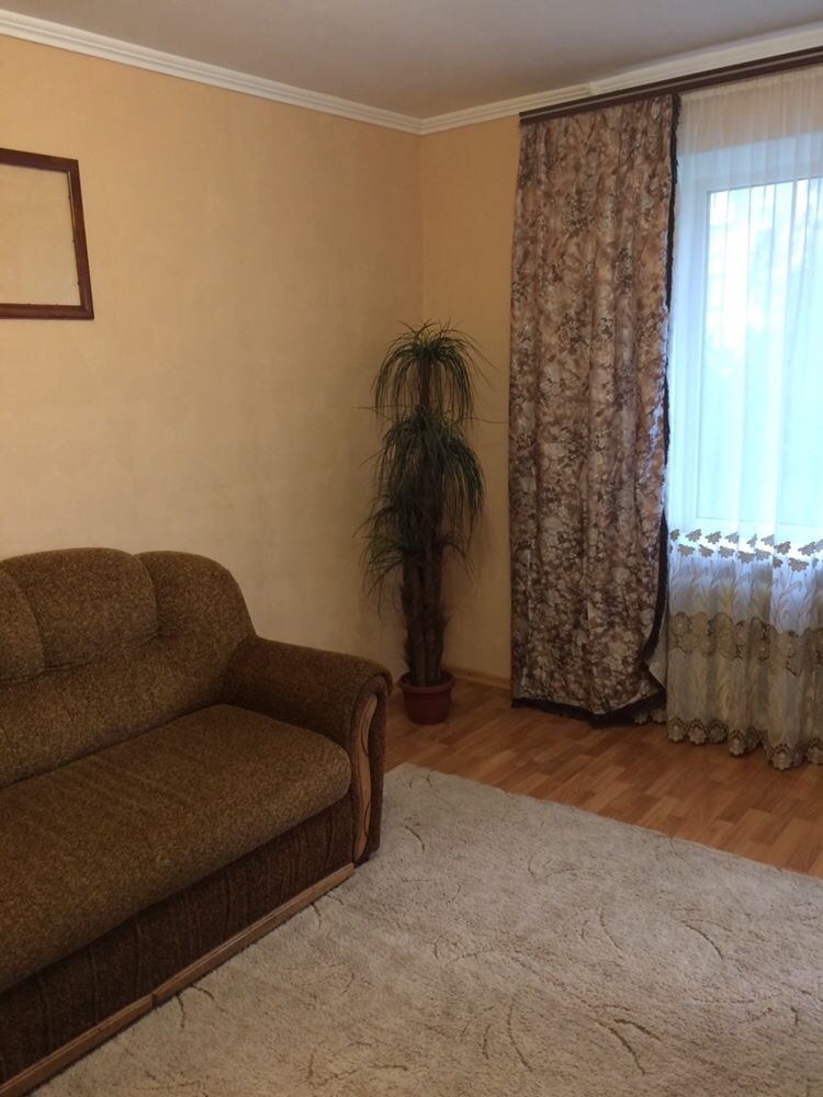 2х кімнатна квартира з чудовим виглядом на місто)