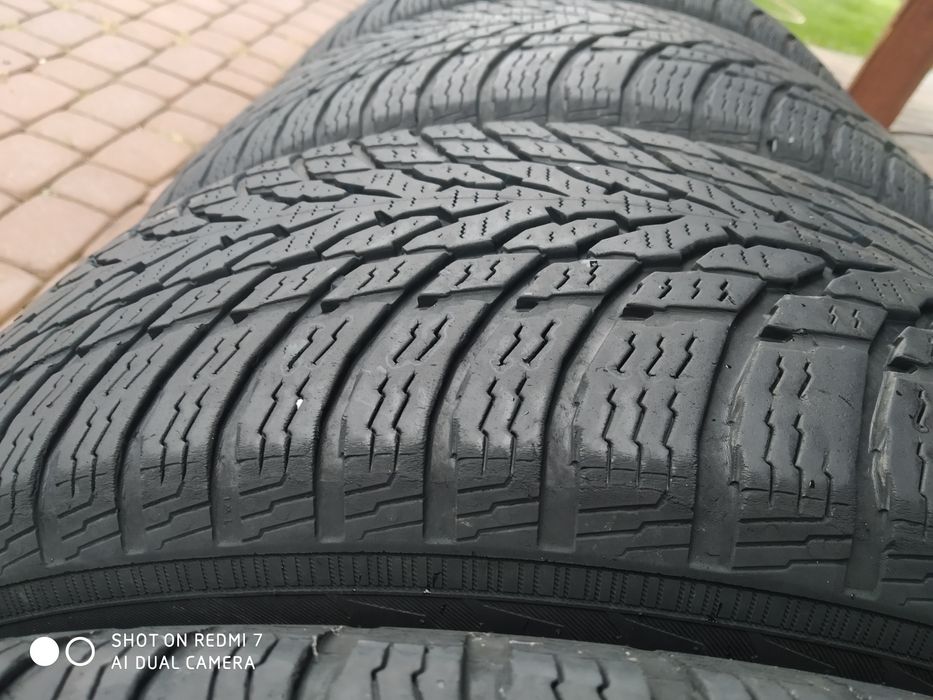 Opony zimowe 4szt
Nokian Tyres Wr snowproof
205/55R16
Dot4219