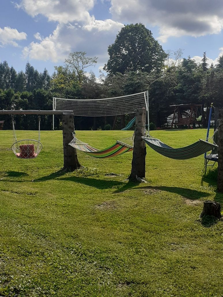 Domek w górach Baśka Bieszczady cały ogrodzony Cisna  .