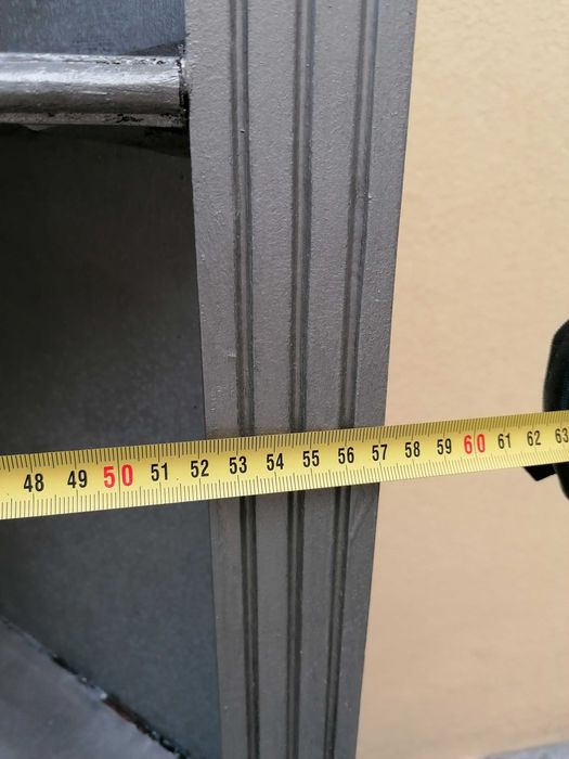 Móvel antigo de canto para restauro