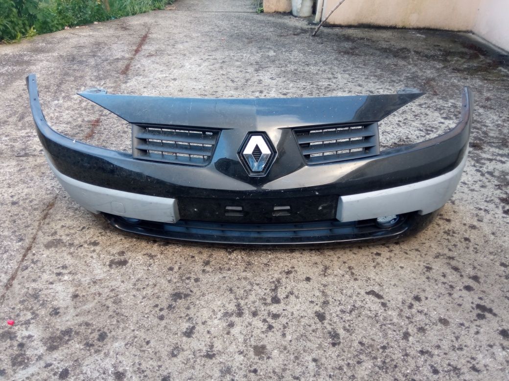 Para-choques Renault Megane Sedan 2