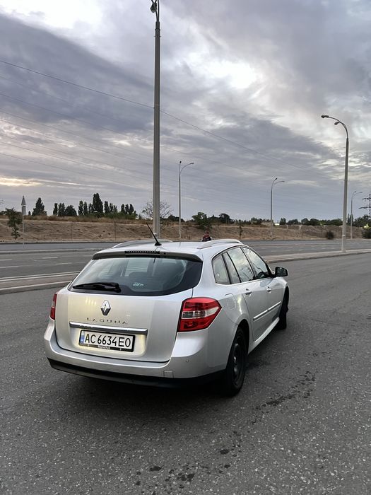 Renault Laguna 3, 2010