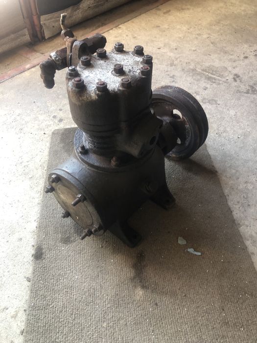 Компресор голова двигун ресивер