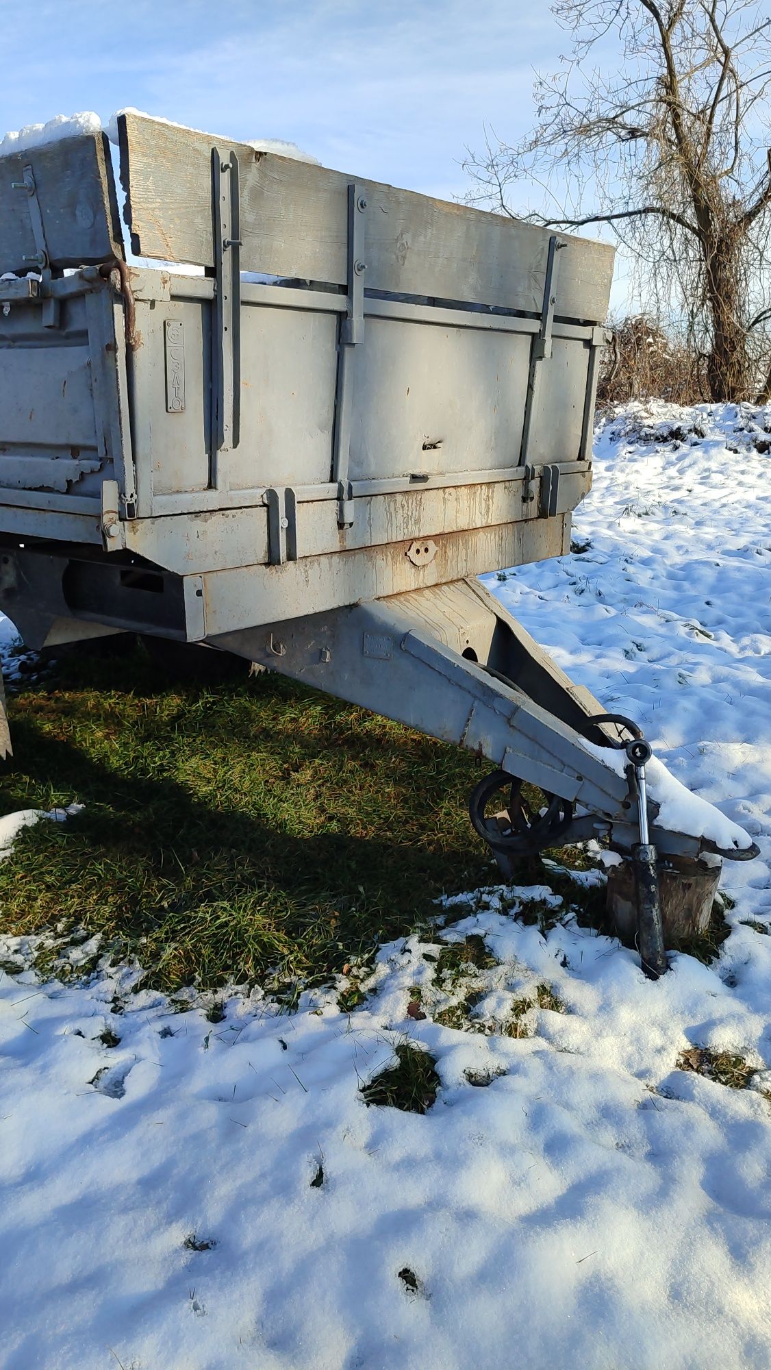 Причіп тракторний