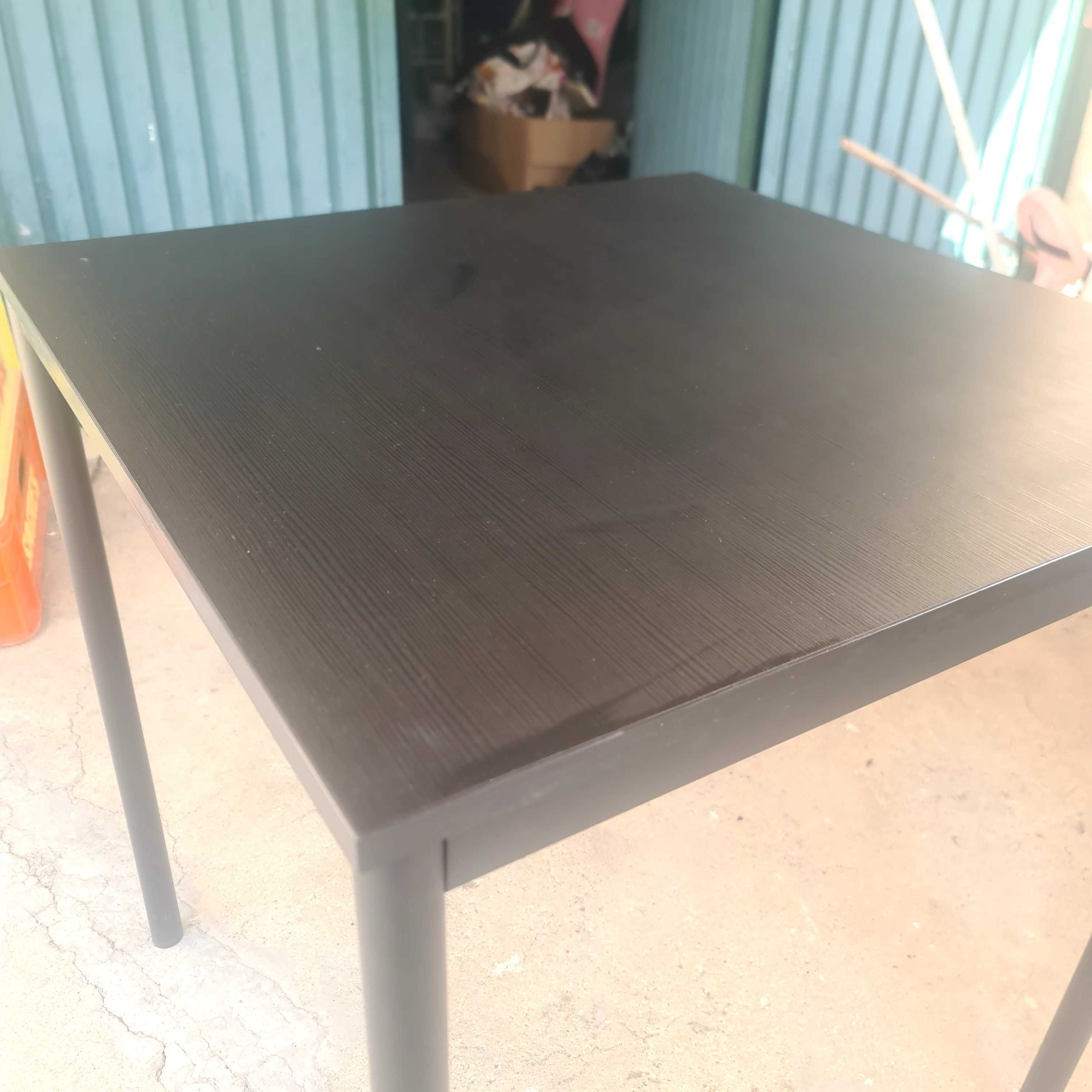 Mesa de refeição... vendo urgentemente