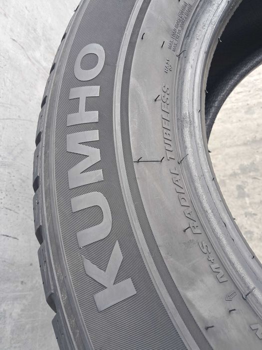 Резина зимова, Kumho Solus 4S HA 31 SUV 255/60 R17