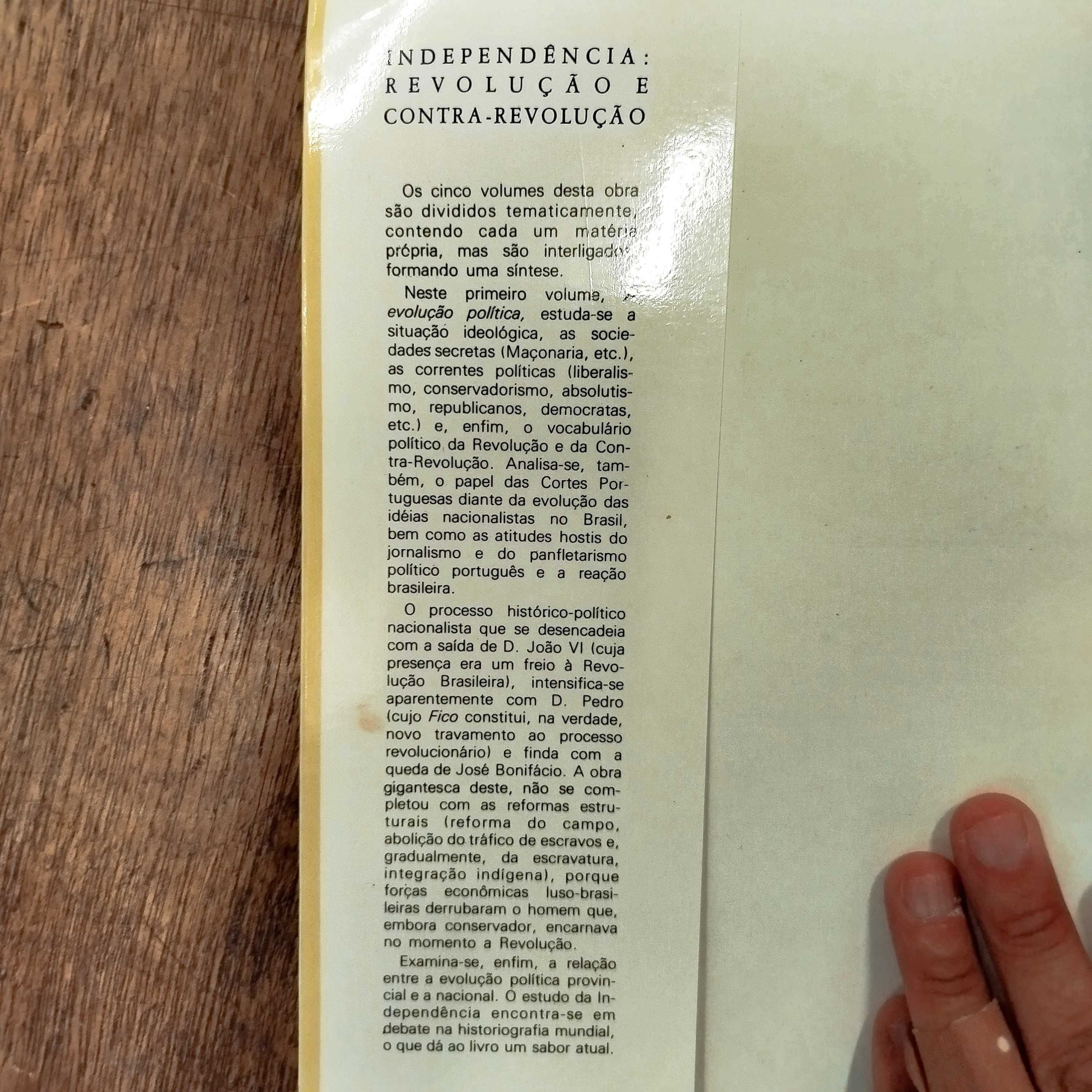 Independência do Brasil: Revolução e Contra-Revolução 3 vols