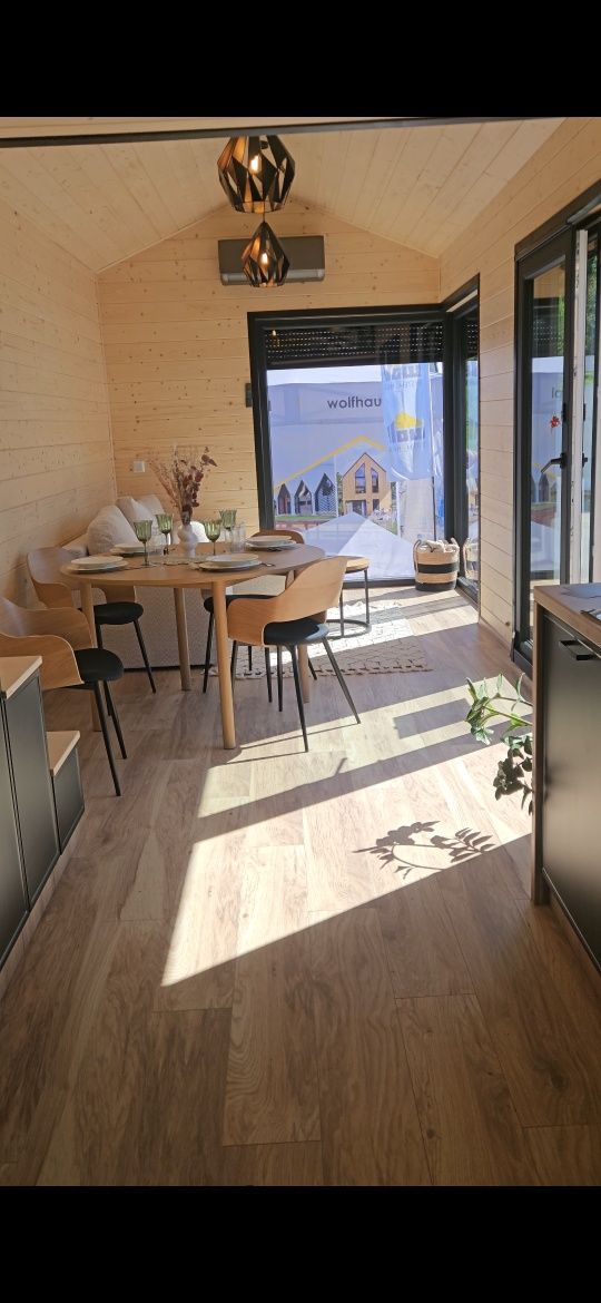 Tiny House Shadow premium. Mobilny