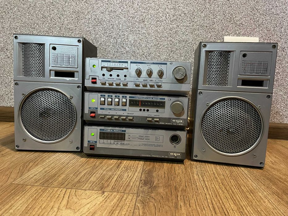 Аудіо система Ода-102-стерео Hi-Fi