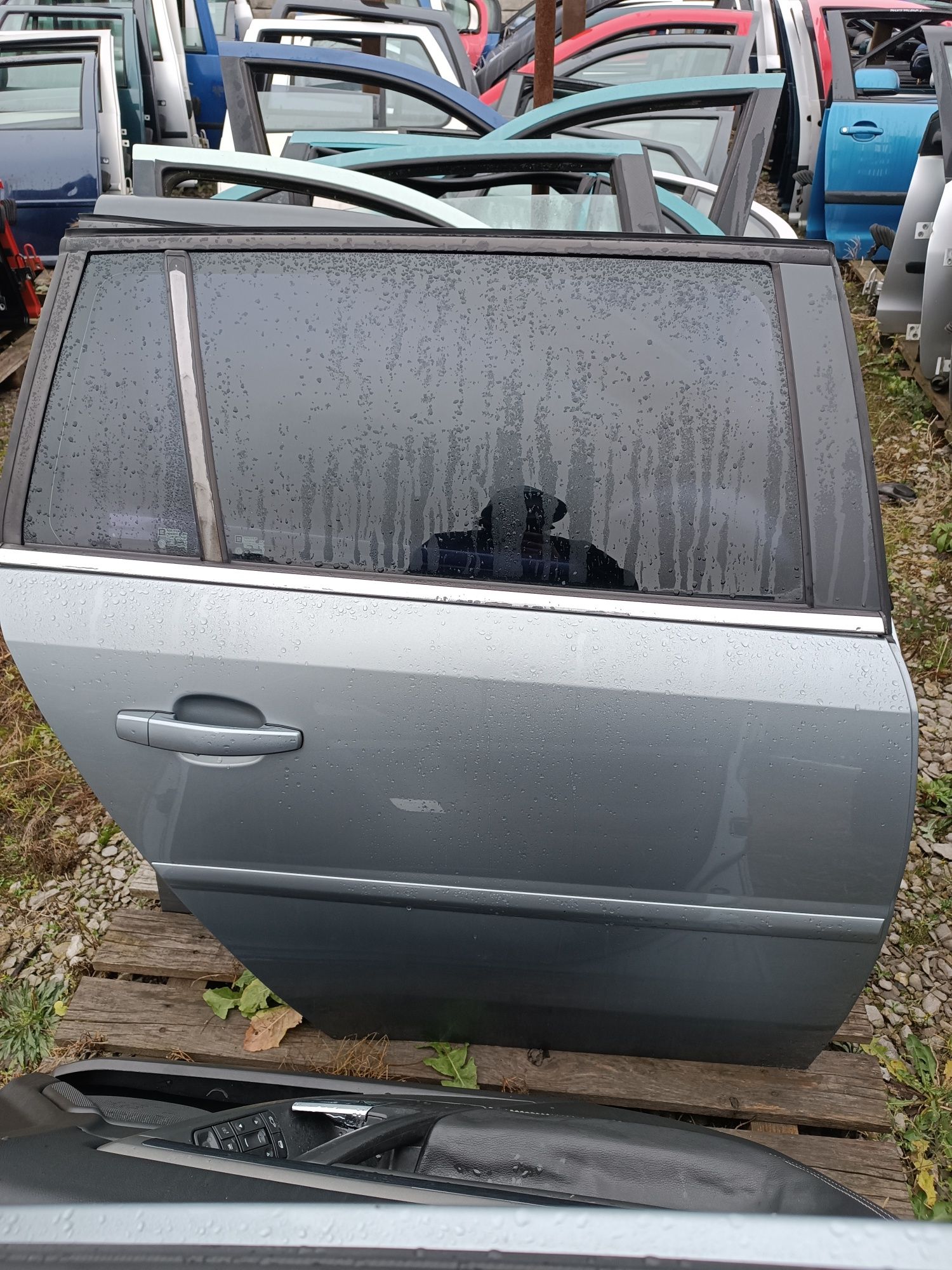 Drzwi opel Vectra c lift kombi z163 prawe lewe przód tył