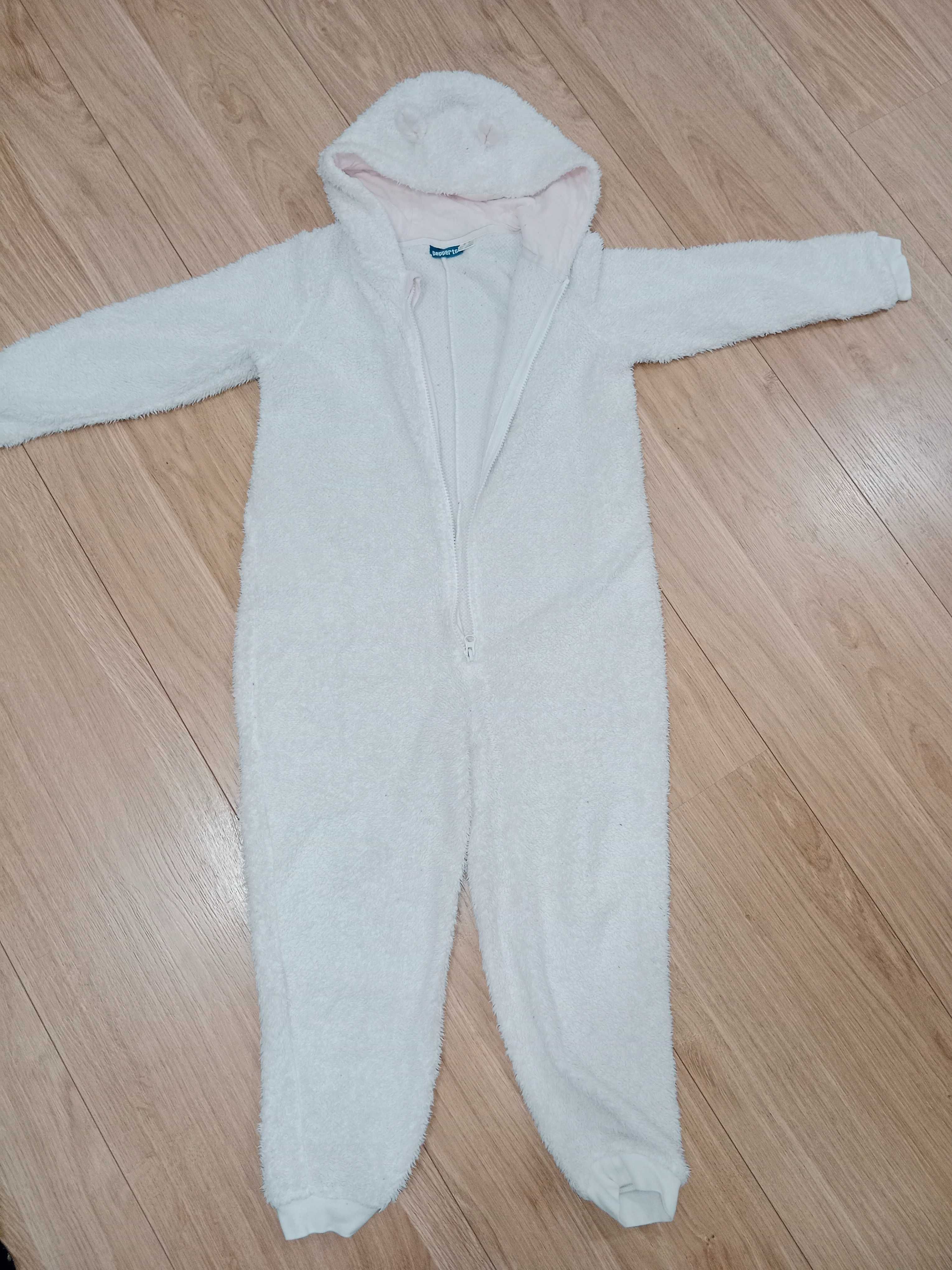 Kigurumi dla dziecka w rozmiarze 122-128 - miś