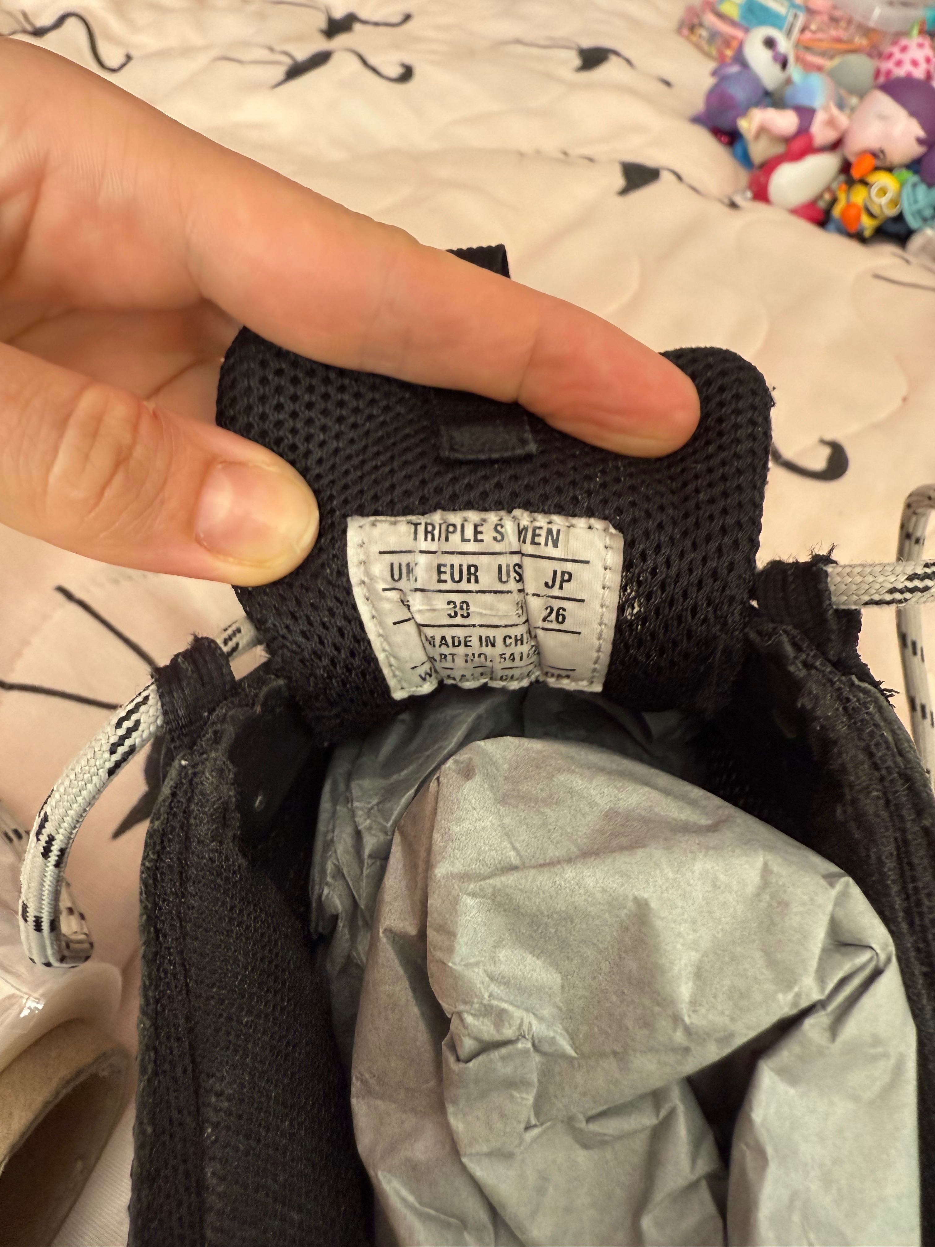 balenciaga triple s bubble оригінал
