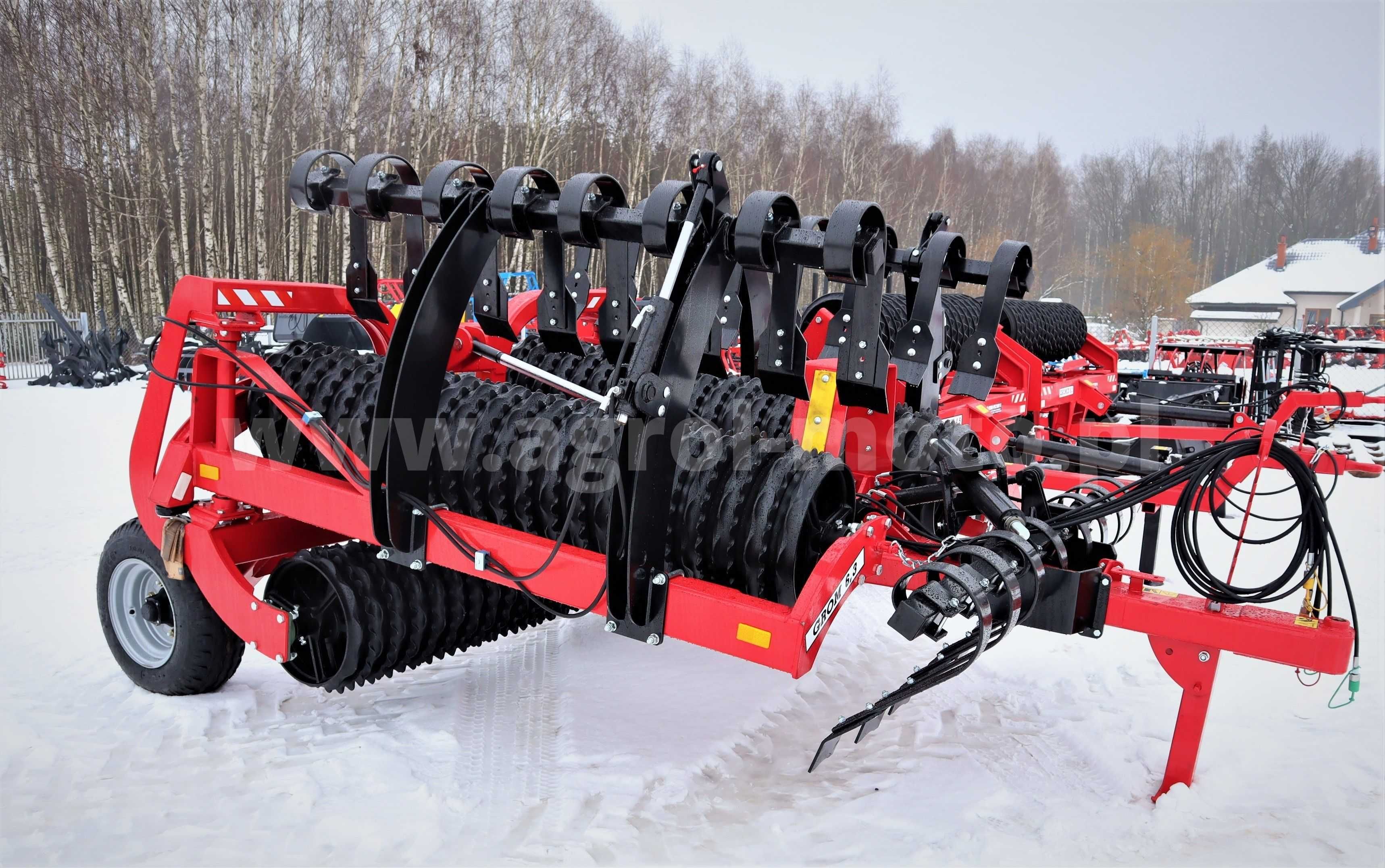 Wał posiewny; uprawowy; TRIO 3,0m; 3,4m fi500 Agro-Factory cambridge